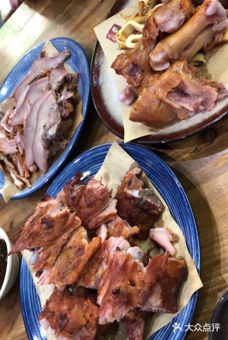 姜厨熏酱小酒馆(1号总店)熏大骨头图片
