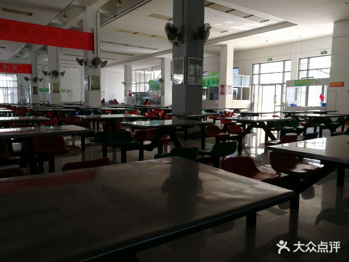南开大学滨海学院第一食堂大堂图片 - 第2张