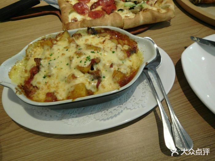 匈牙利风情牛肉焗饭