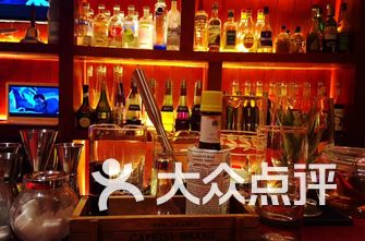 大连酒吧排名_大连tt酒吧陈世镇图片