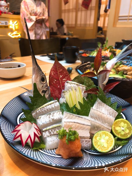 佐渡蔵 どうぞ 居酒屋(后海店)时令针鱼刺身图片