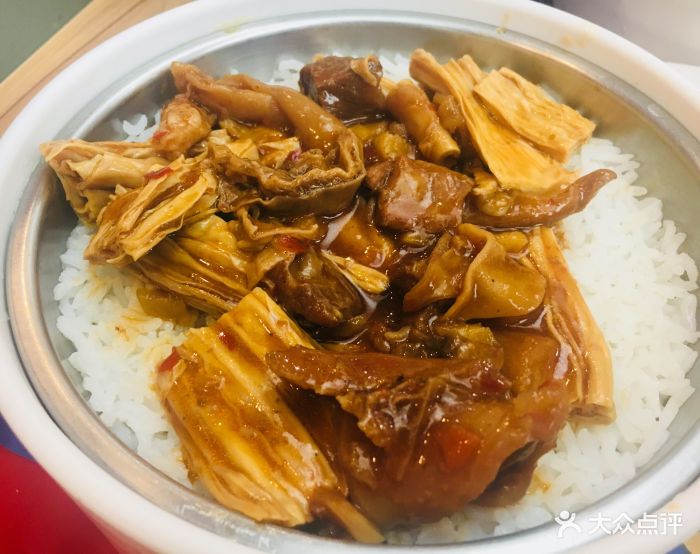 支竹焖牛腩套餐