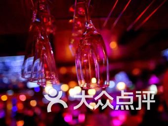 银泰秀酒吧人均消费_酒吧图片喝酒真实照片(2)