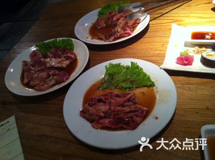 开餐饮店全程实操攻略:鹤一烧烤主题餐厅成功逻辑零成本套用