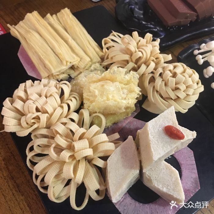 京炉·北京烤鸭火锅(古美店)蔬菜拼盘图片 - 第526张
