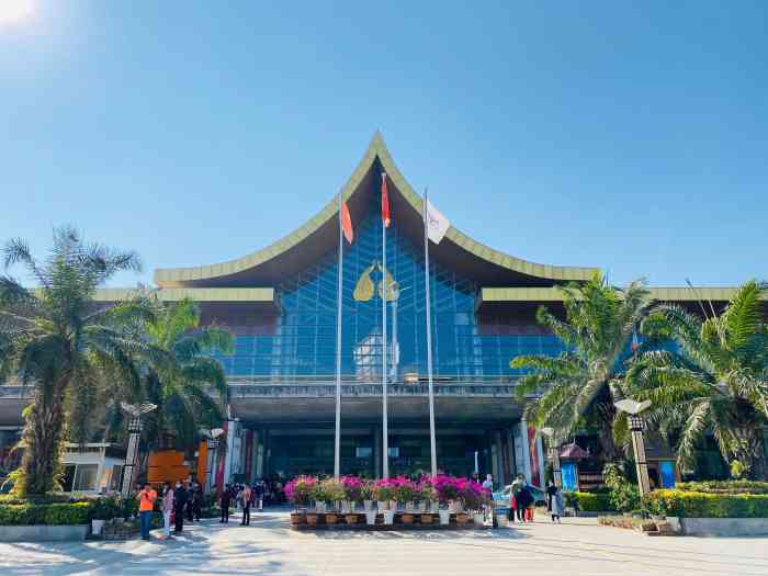 西双版纳嘎洒国际机场-"机场离市中心很近,也就20元的