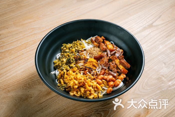 红烧肉拌粉