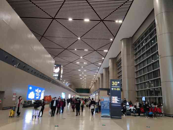 哈尔滨太平国际机场-t2航站楼-"962020年十月十日