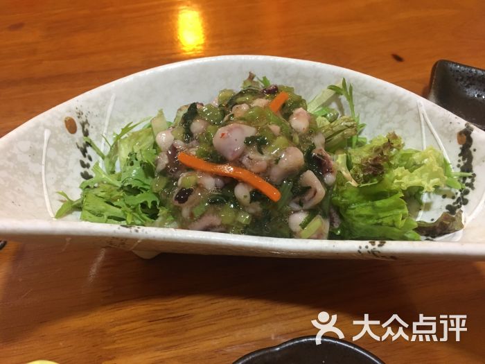 考完试打的南站下了酒店东西放朋友就和动车澳门机场直奔去美食街图片