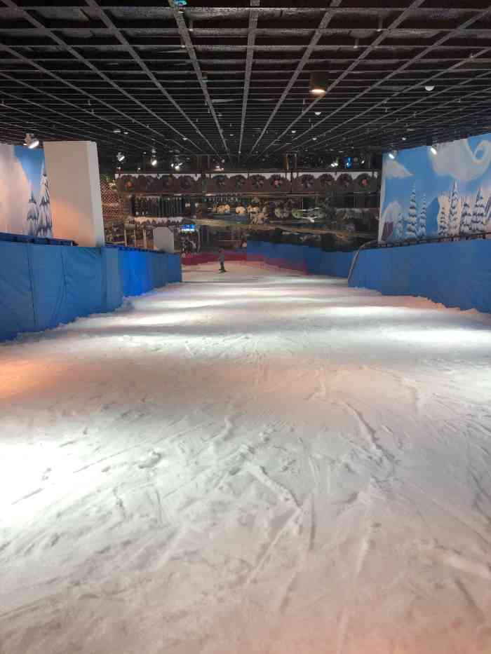 南宁万达娱雪乐园-"第一次来,没有经验,带了一个行李.