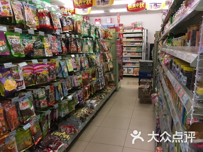 胜佳超市(惠福西店)店内环境图片 第13张