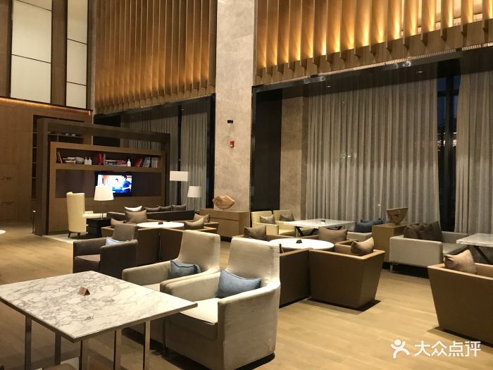 新昌万怡酒店图片