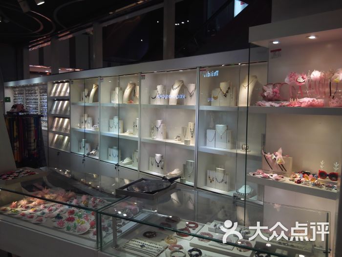 萱子饰品(水游城购物中心店)图片 - 第1张