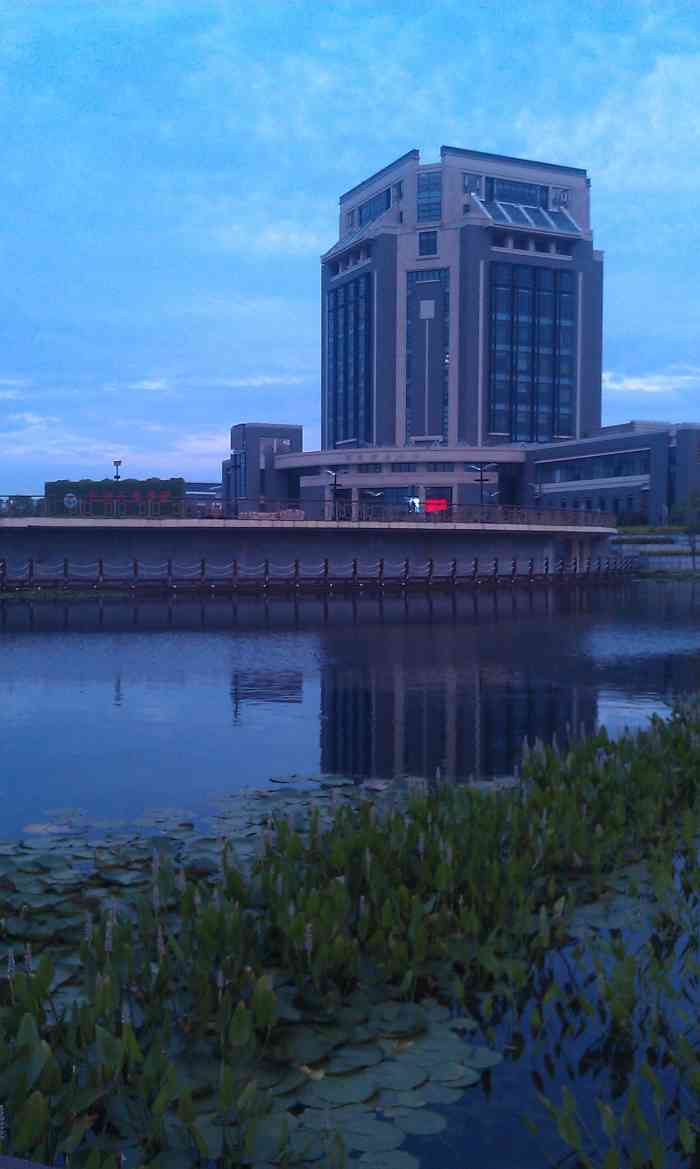 上海海洋大学(临港校区)