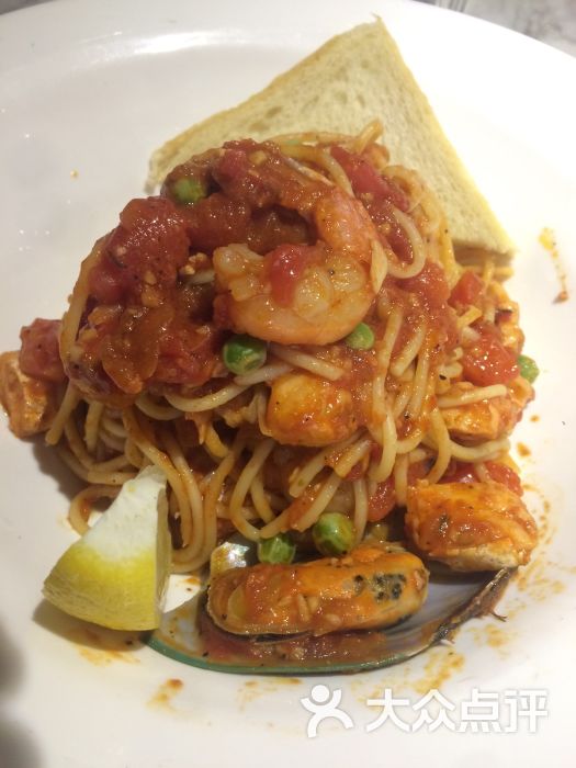 咖啡是illy咖啡豆用lamazoco咖啡机制作,配置也算中上了吧.