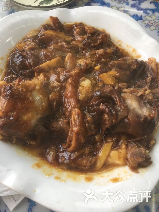 红烧牛窝骨