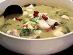 如何做出金汤酸菜鱼 -_saX6B3gkLiqiwY6PNWR9Vl21ni-FjjddWotIktsrU_H3SjxiM17rhsz9goc6qgl0cm-Lf9tDMlLZpO7rb3bg.jpg