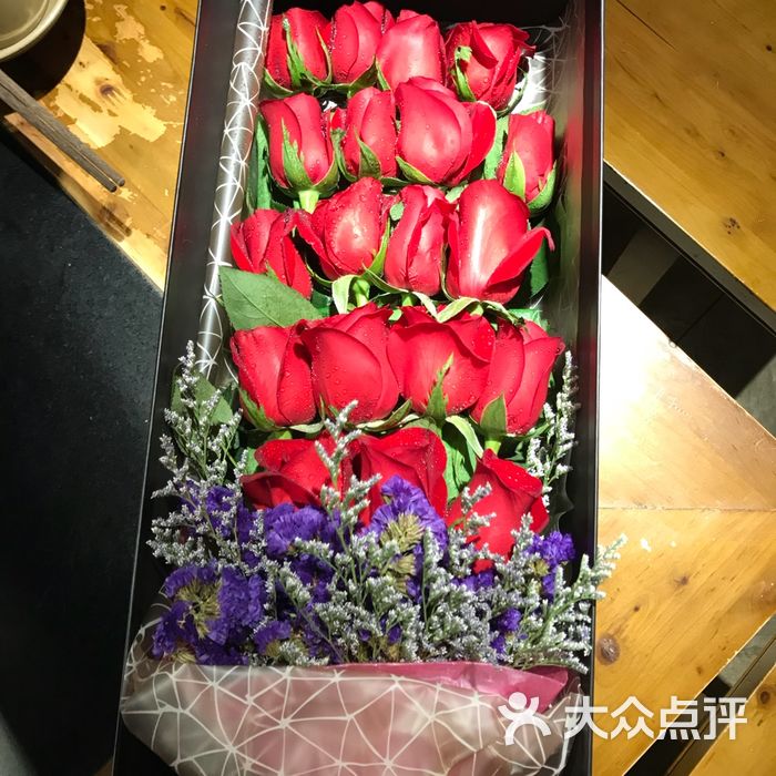 芙罗拉花艺