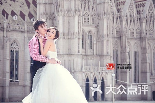 焦点婚纱摄影_建始花坪焦点婚纱摄影