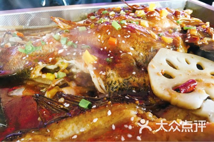 川色满园烤鱼馆(虹悦城店)酱香鲈鱼图片 第841张