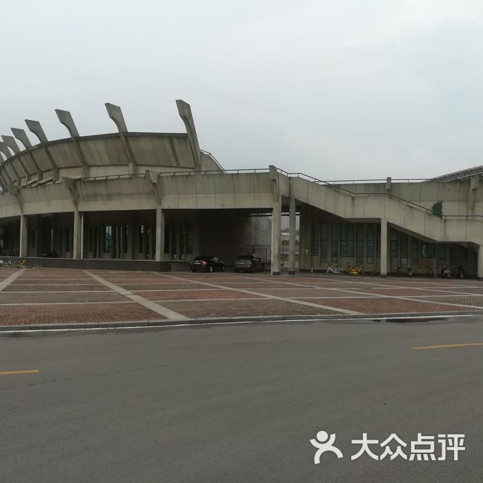 中南大学新校区体育场