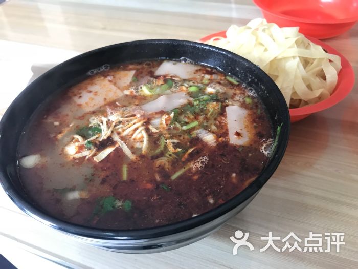 华山路小碗驴肉汤(宜人路店)驴肉汤图片 - 第3张