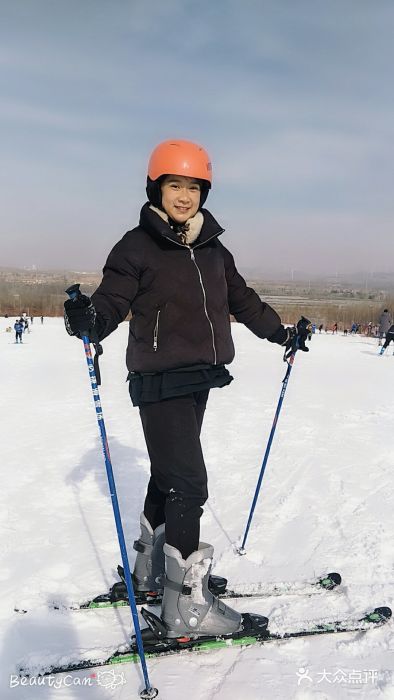 平度市文王山必捷滑雪场图片