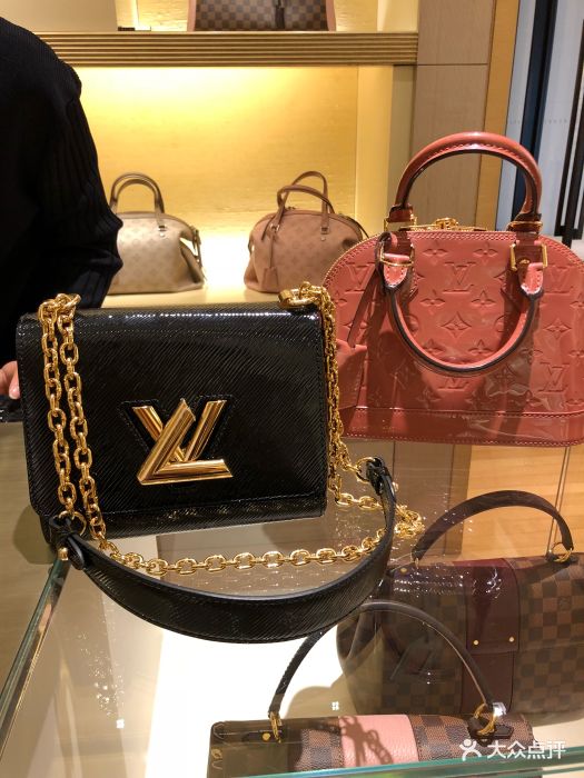 lv路易威登(杭州大厦女士店)图片 - 第76张