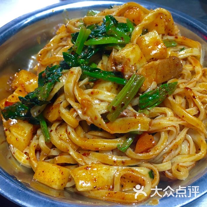 夜市老三汇通面