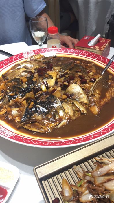 旺顺阁鱼头泡饼(恒隆广场店)-鱼头泡饼图片-天津美食