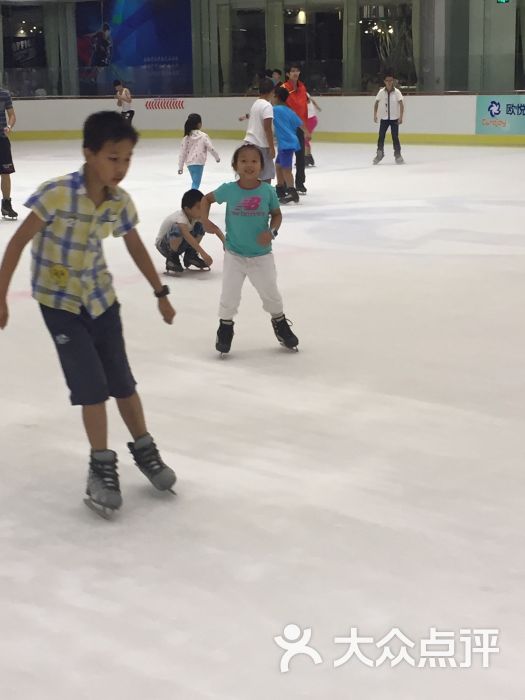 欧悦滑冰俱乐部-图片-深圳运动健身