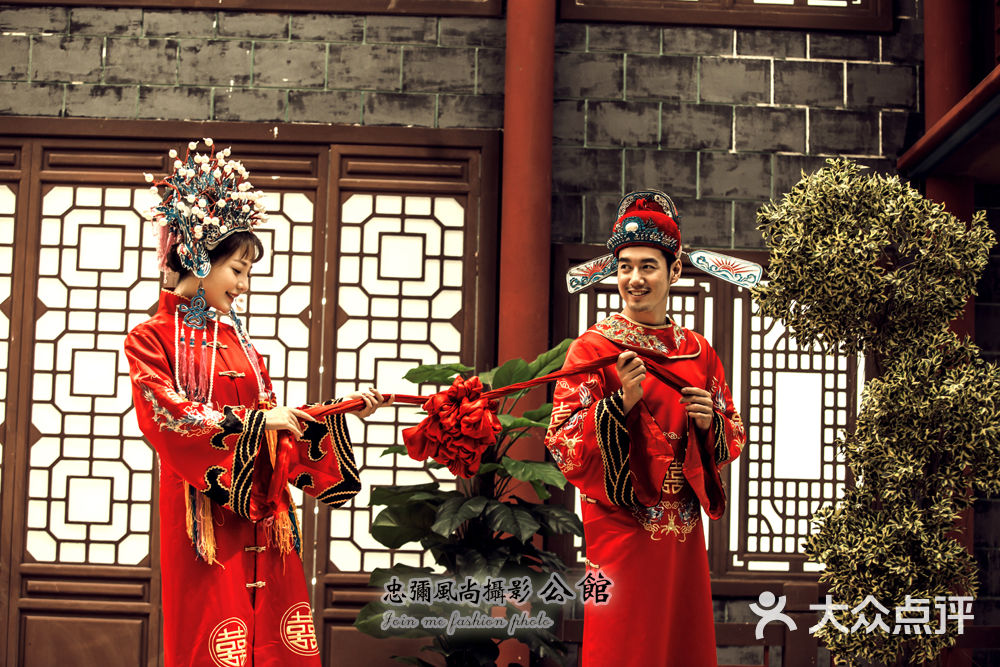 中国风复古婚纱照_中国风式复古婚纱照(3)