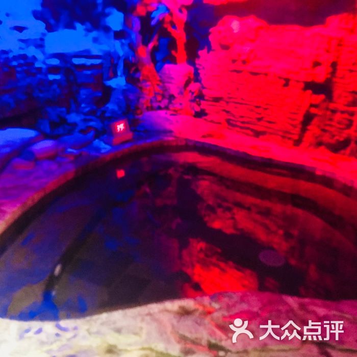 四海合利温泉商务酒店
