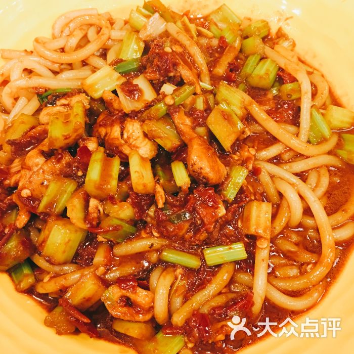 鸡肉炒米粉