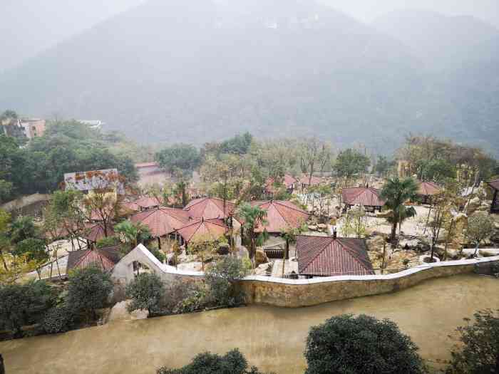 石泉食美山庄—烤全羊(巴南店)-"雄居山顶导航直达,没