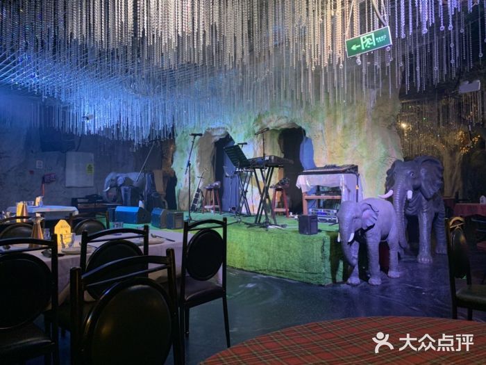 暮光森林音乐主题餐厅(南汇店)图片