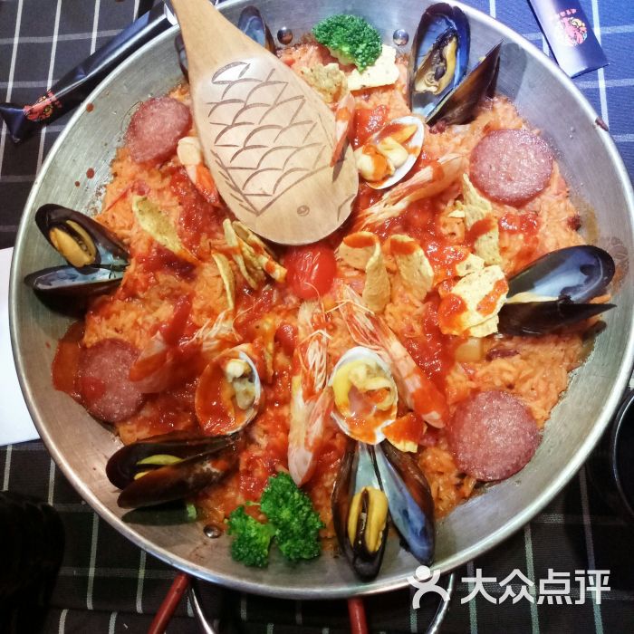 意大利香浓红烩海鲜饭