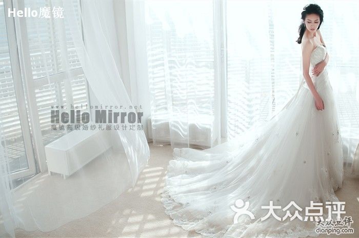 哈喽魔镜婚纱_魔镜mirror图片(3)