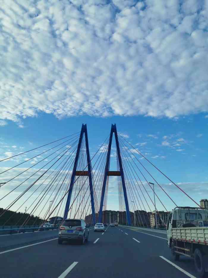 丹山大桥-"丹山大桥 青银高速一道靓丽的风景线就在.