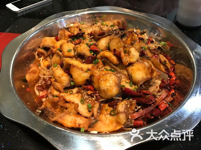 干锅黑鱼