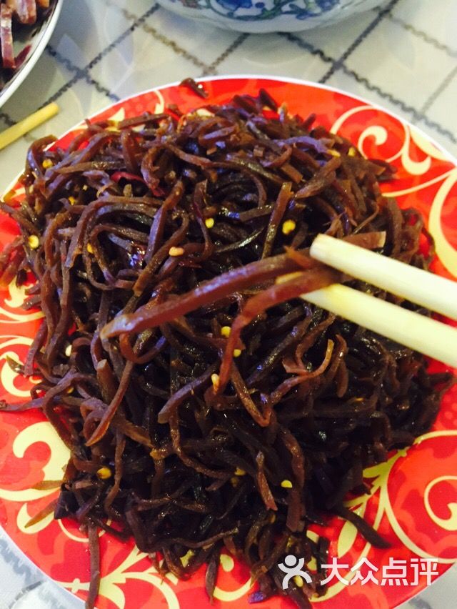 不过为了健康还是少吃咸菜的好呀～ 16-03-02 麻辣咸菜丝 赞(2)