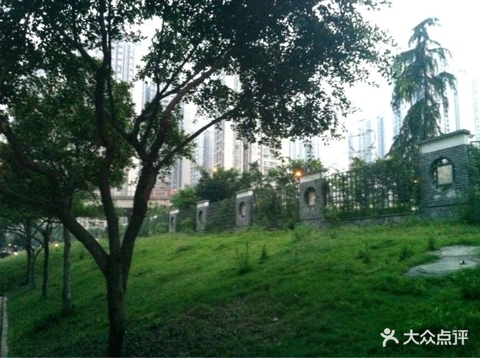 重庆市渝北区鲁能巴蜀小学图片