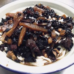 律姥姥京味面馆的烂肉面好不好吃?用户评价口