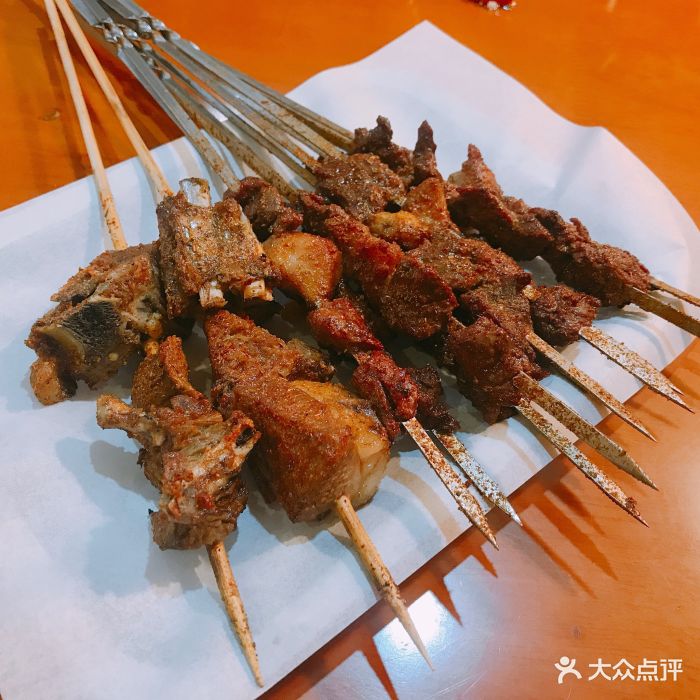 老马家资格烤羊肉羊肉串图片 - 第2张