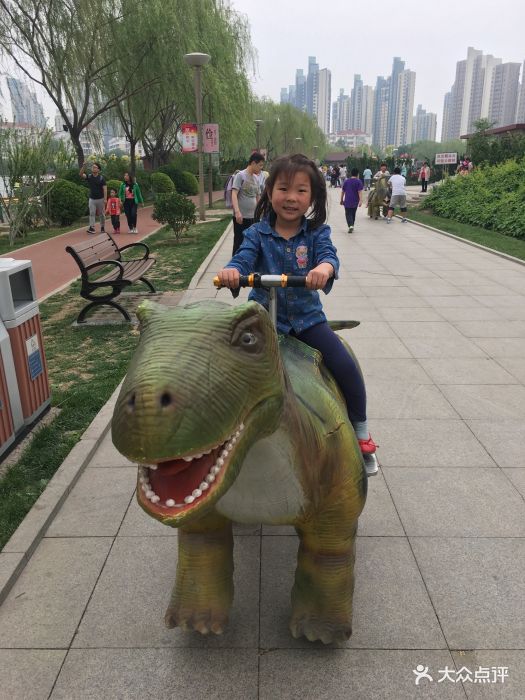 南翠屏公园-电子卡通车,恐龙造型,棒棒哒图片-天津周边游-大众点评网