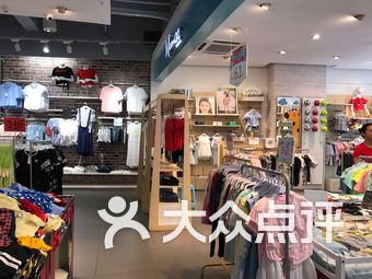 附近的婚纱摄影店_婚纱摄影(3)