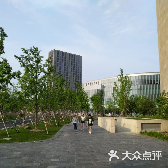 宜兴图书馆