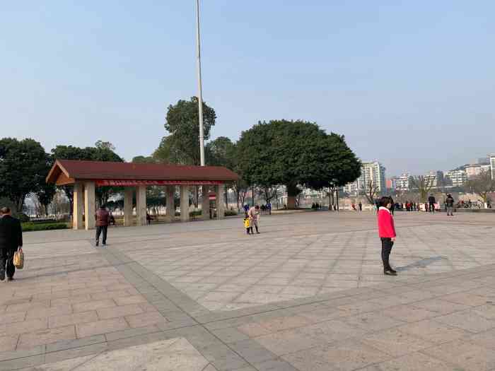 大洲广场-"夜幕下的内江市大洲广场,太美丽了,落日的.