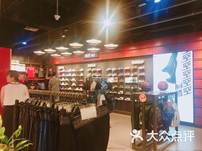 nike(银泰百货宁波东门店)图片 - 第4张