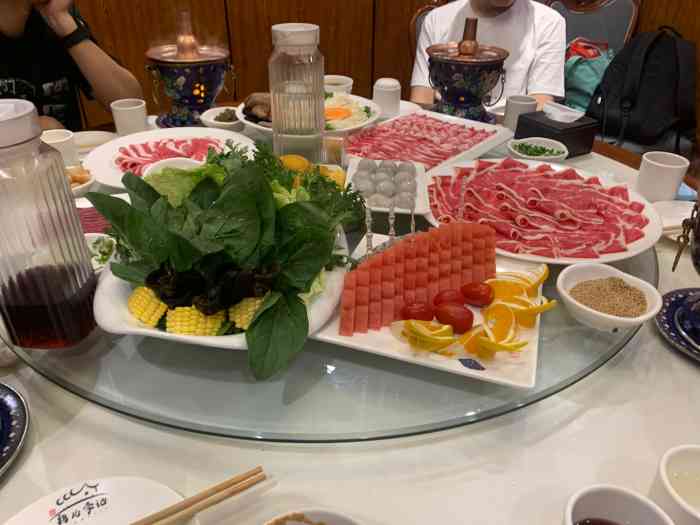 清真·鸦儿李记·涮肉(武圣路店"1.店面整洁,布局简单大方!有特色.